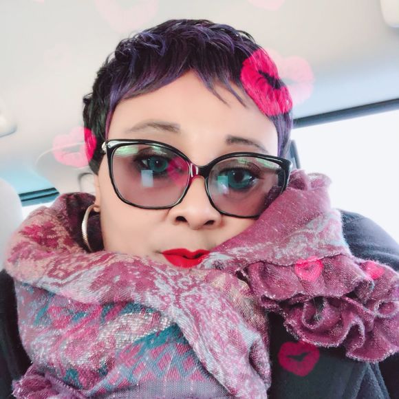 Meet your Posher, Alice sweetie - Picture 1 of 1